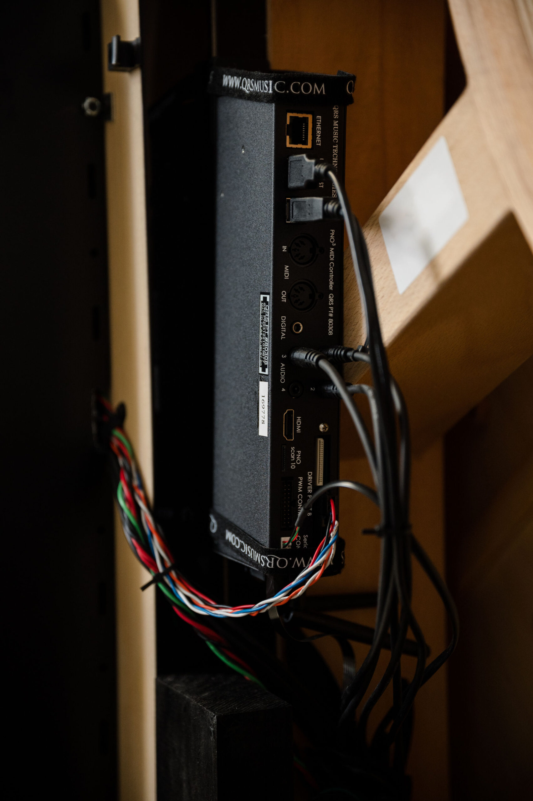 Pearl River GP150 with QRS Pianomation III Player System - Image 31